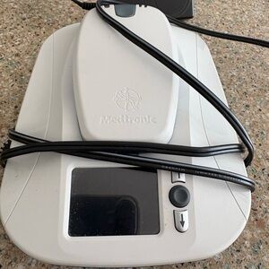 Medtronic heart monitor Machine — White